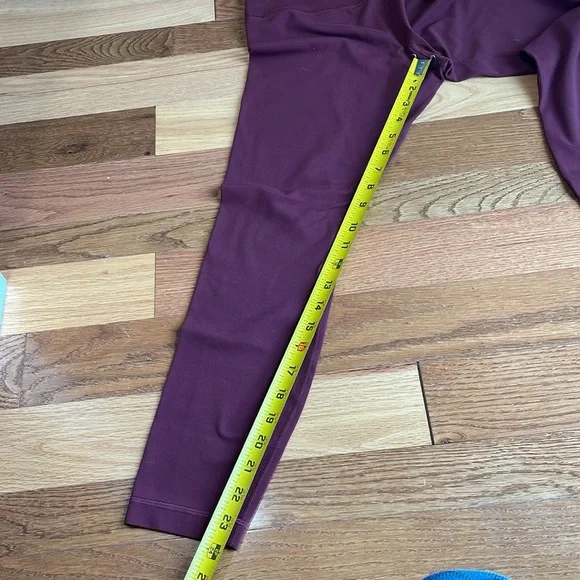 EUC Lululemon Align Leggings - Wine Burgundy “Red Merlot” Color - Picture 6 of 7